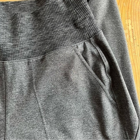ATHLETA Vince Jogger Grey Heather Elastic Waistband Workout Pant S - Picture 9 of 15